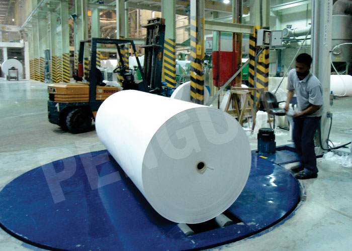stretch wrapping machine for paper reels, rolls